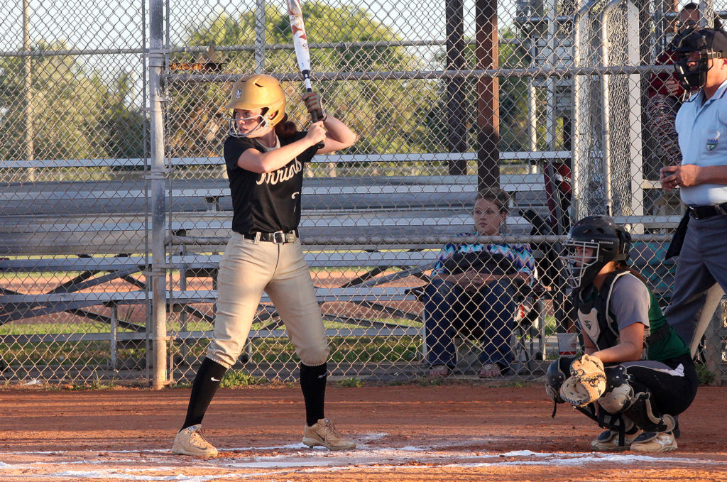 Tears flow as Moore Haven softball honors Sunni Bearden • The Seminole