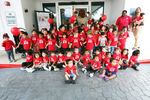 The Hollywood Preschool, from infants to age 5, pose for a photo after participating in the Oct. 24 Red Ribbon walk through the Hollywood Reservation. (Stephanie Rodriguez photo)
