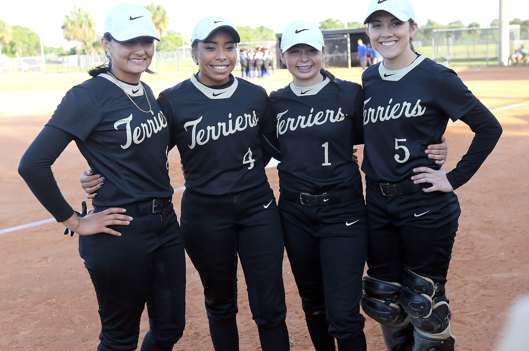 Moore Haven honors Sydnee Cypress on senior night • The Seminole Tribune