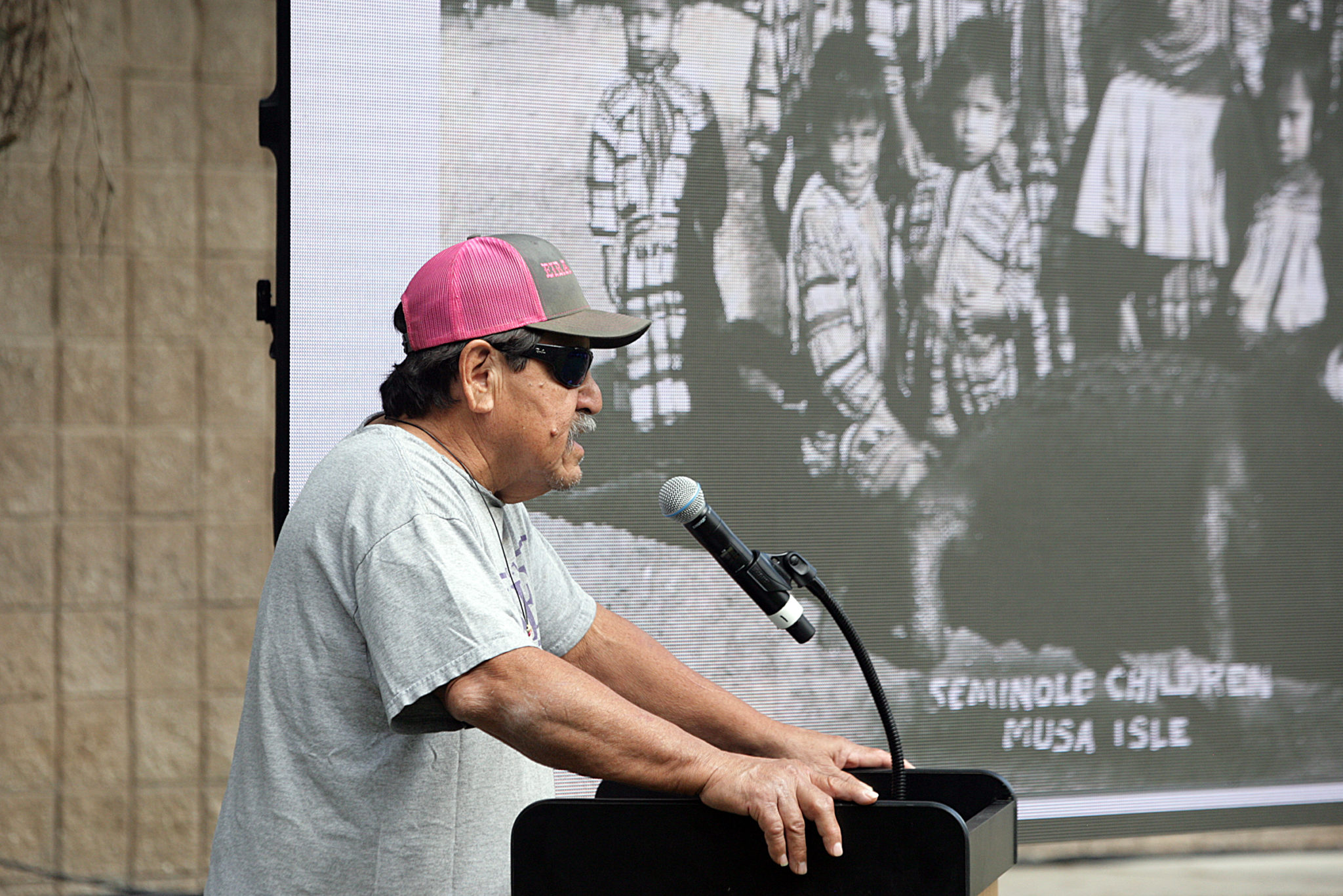 Alligator wrestling comes to AhTahThiKi Museum • The Seminole Tribune