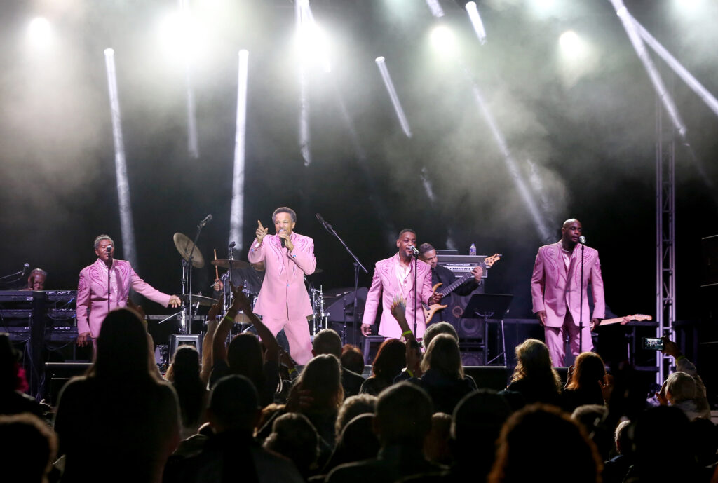 Spinners bring lively performance to Seminole Casino Brighton • The