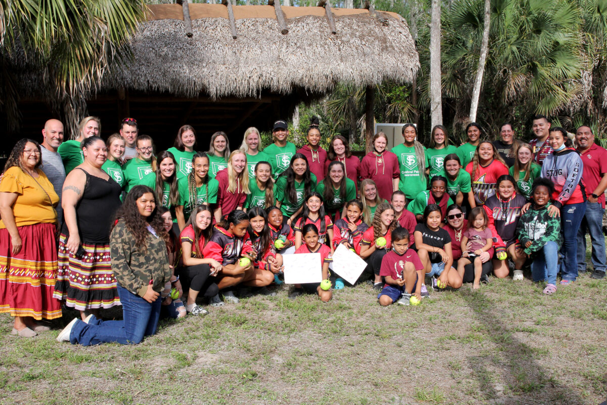 FSU Softball Team Learns About Seminole Culture In Big Cypress The Seminole Tribune