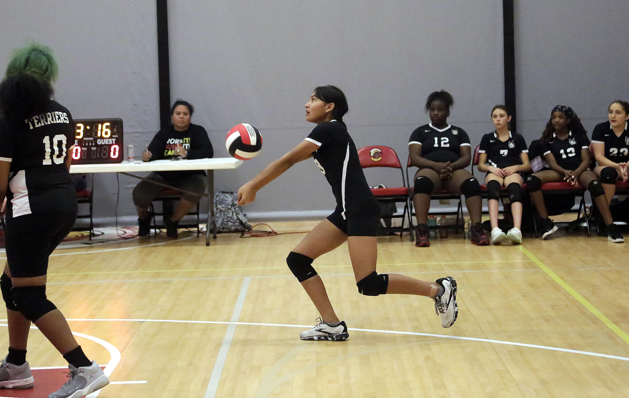 Strong middle school numbers bode well for Moore Haven volleyball • The